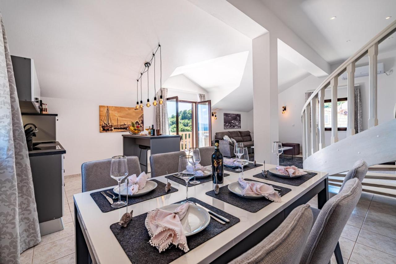 Villa Kadena - Luxury Seaside Villa With Private Heated Pool Selca  Экстерьер фото