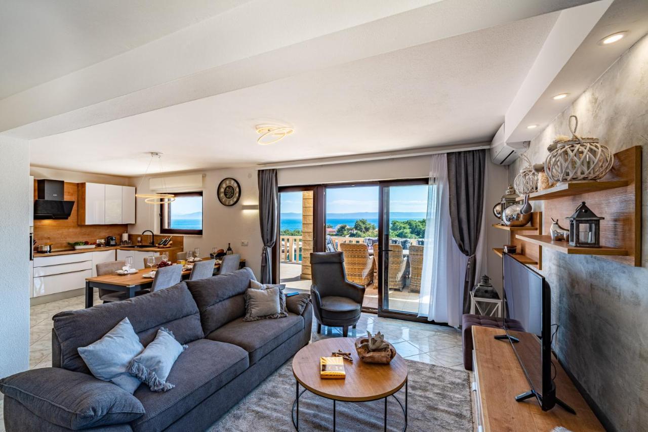 Villa Kadena - Luxury Seaside Villa With Private Heated Pool Selca  Экстерьер фото