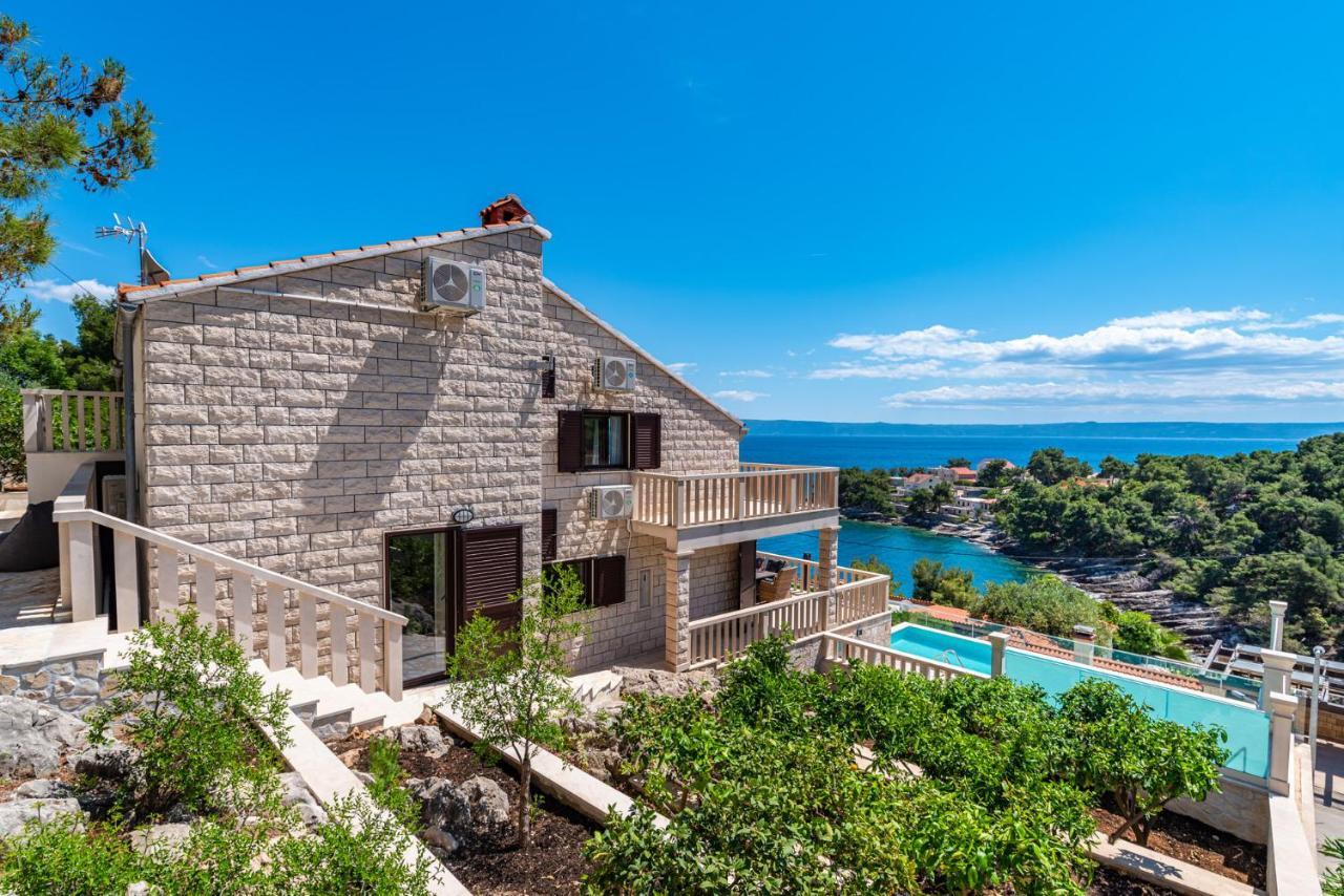 Villa Kadena - Luxury Seaside Villa With Private Heated Pool Selca  Экстерьер фото