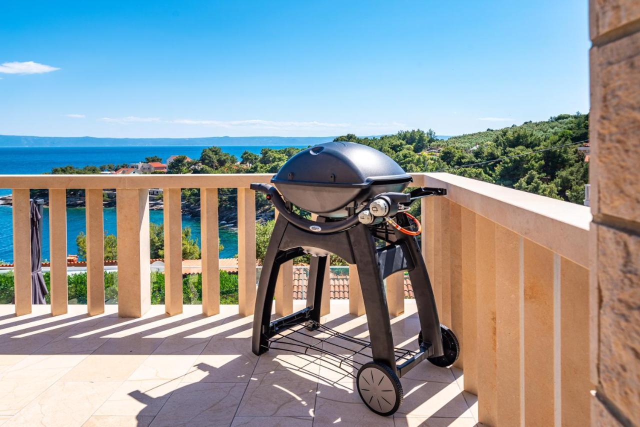 Villa Kadena - Luxury Seaside Villa With Private Heated Pool Selca  Экстерьер фото