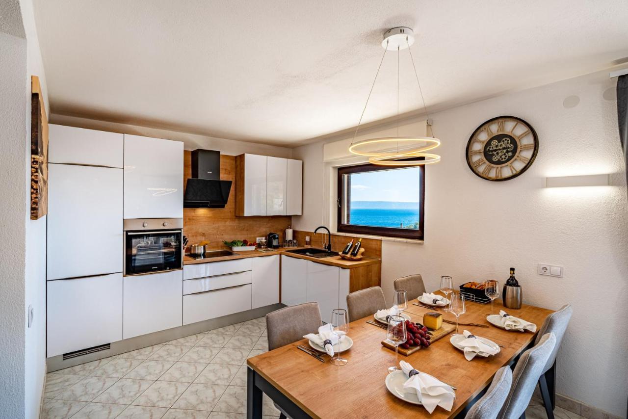 Villa Kadena - Luxury Seaside Villa With Private Heated Pool Selca  Экстерьер фото