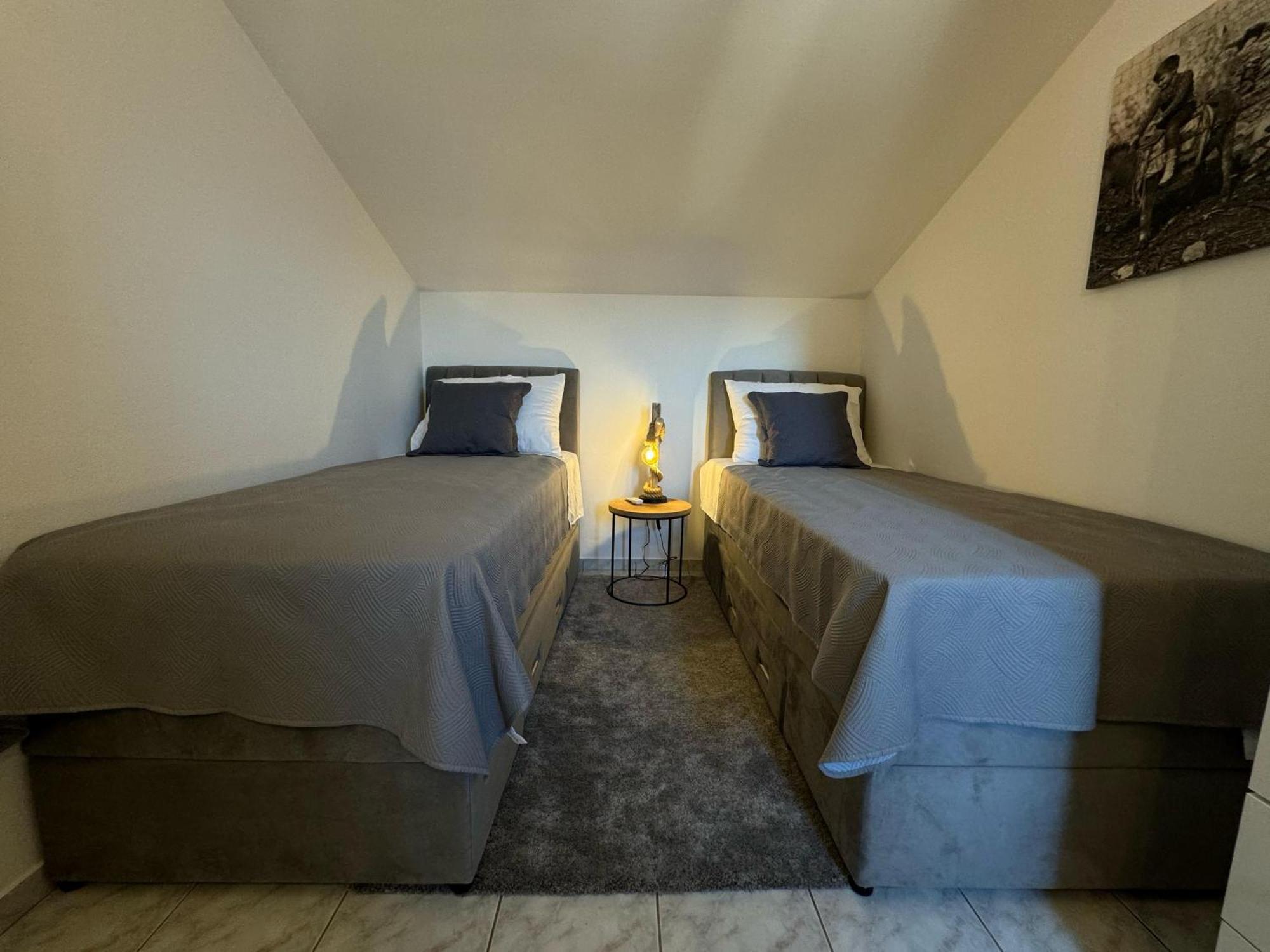 Villa Kadena - Luxury Seaside Villa With Private Heated Pool Selca  Экстерьер фото